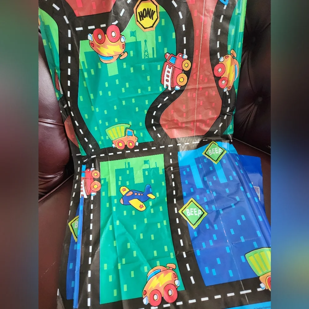 Activity Plastic Tablecover - Multicolor